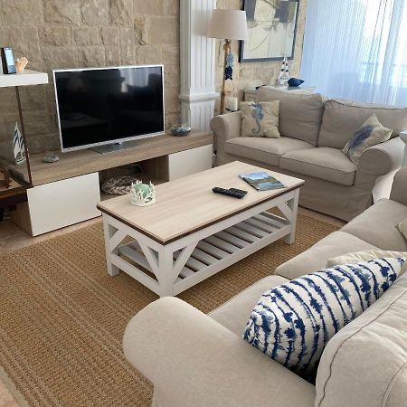 Casa 24 Apartment โรดาเดบารา ภายนอก รูปภาพ