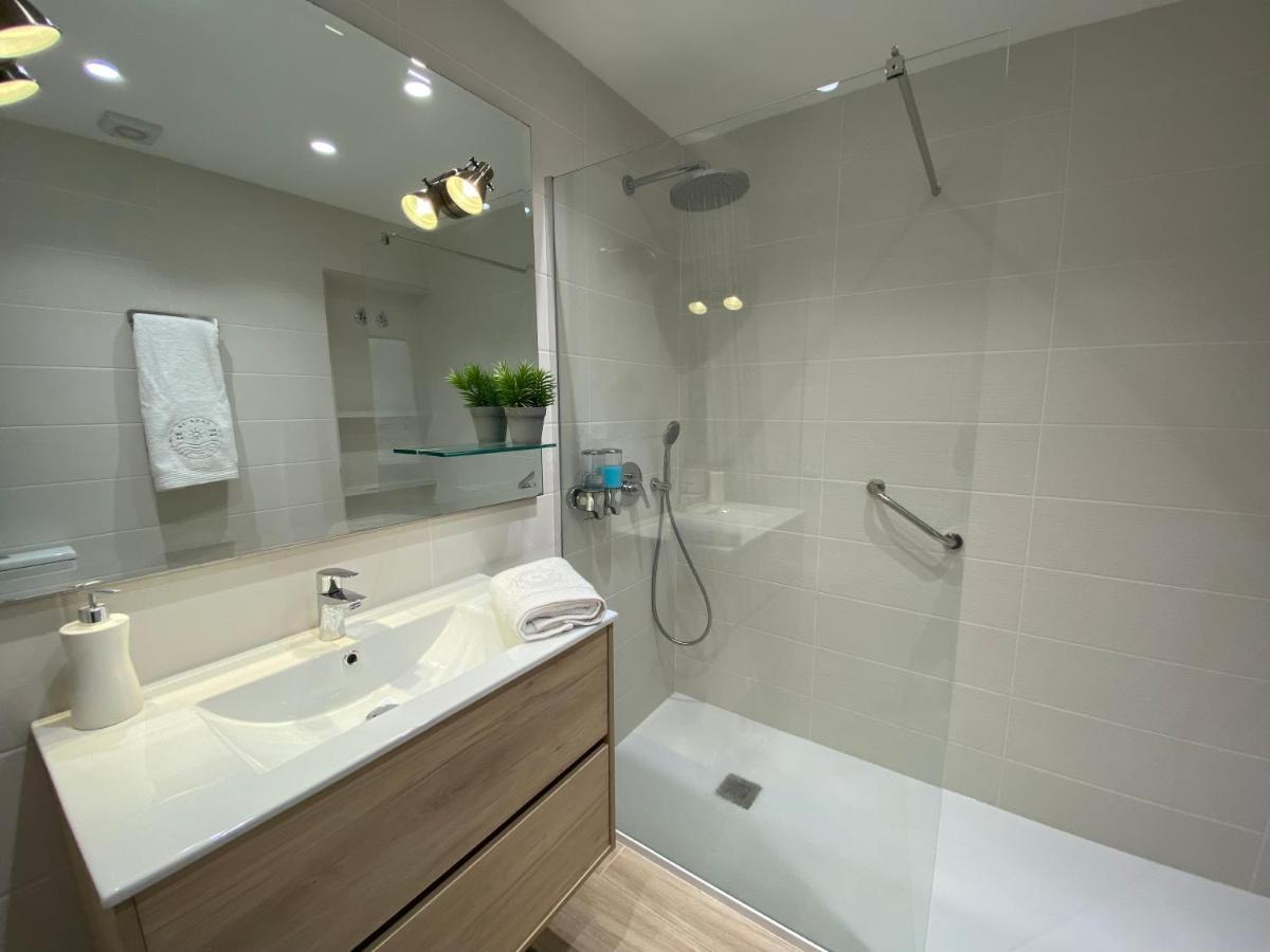 Casa 24 Apartment โรดาเดบารา ภายนอก รูปภาพ